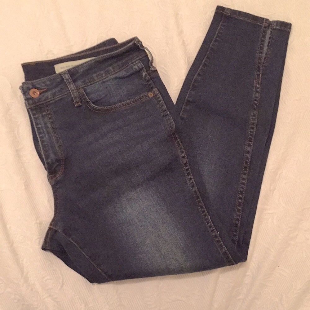 Anthro Pilcro and the Letterpress Jeans 32